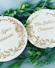 Load image into Gallery viewer, Classroom Door Plaque