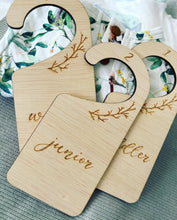 Load image into Gallery viewer, Baby Clothes Separator